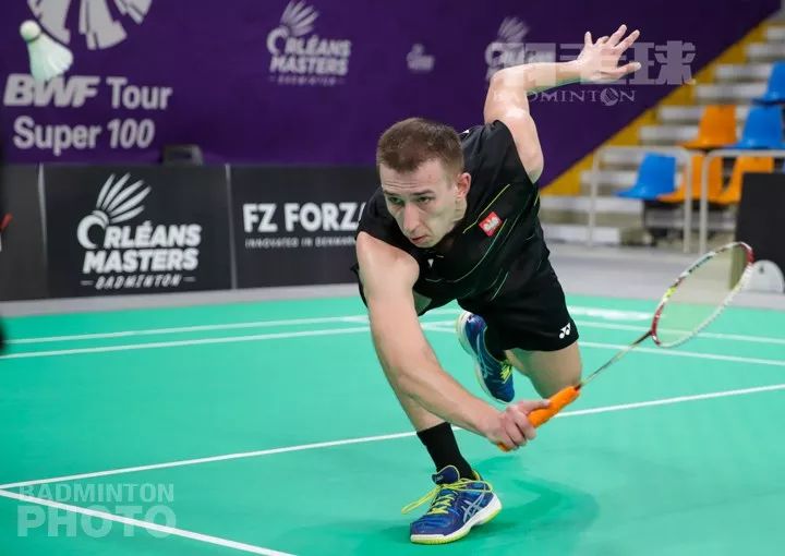 滑膜积液能打篮球么,滑膜积液能打篮球么吗